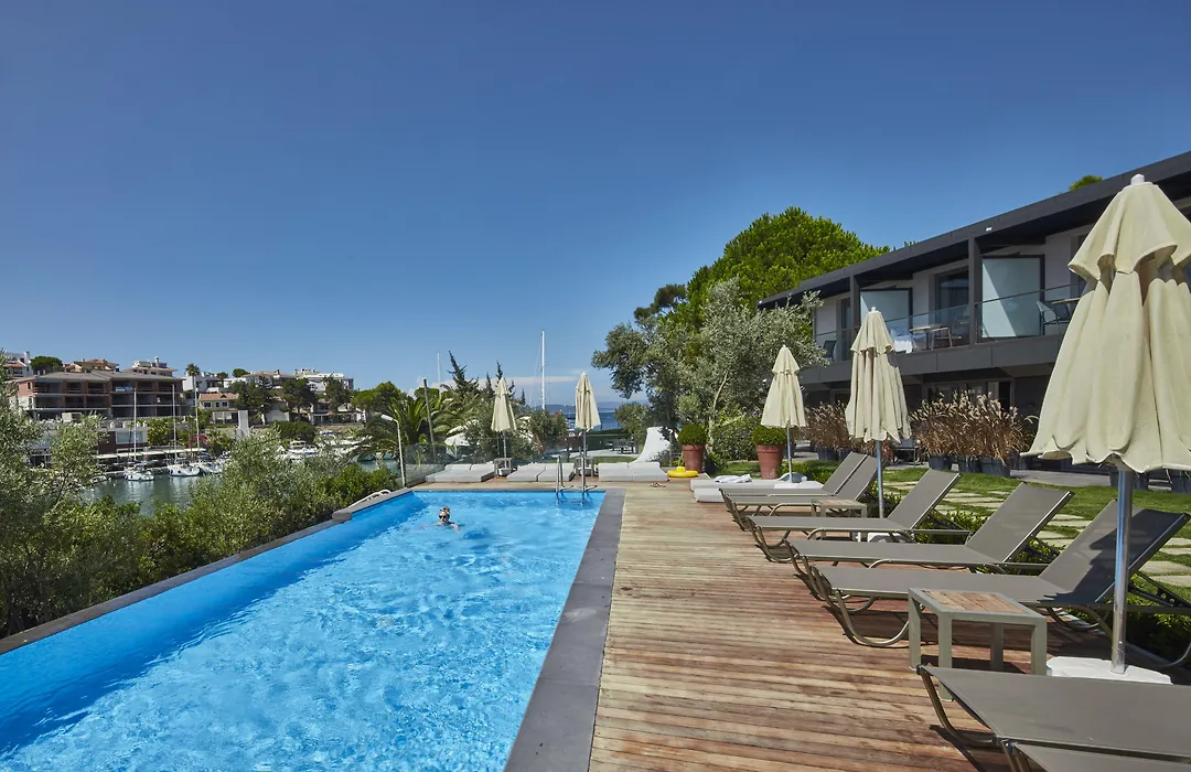 Kubana Hotel-1