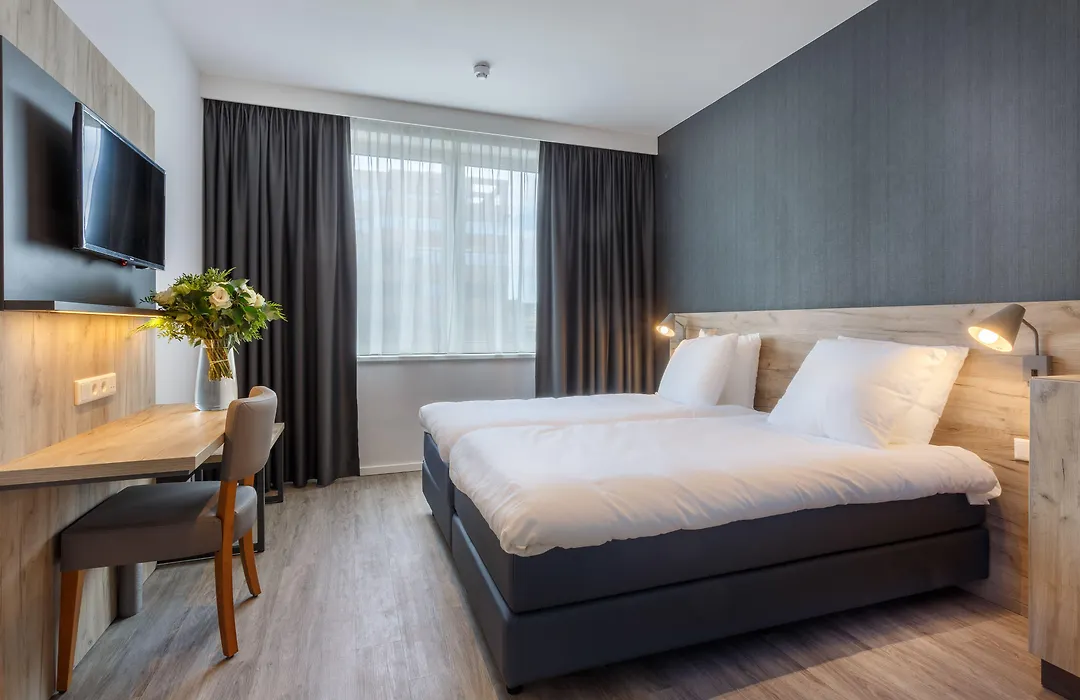 Joy Hotel-1