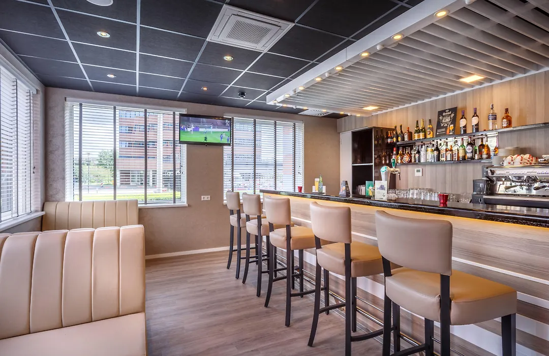 Joy Hotel-1