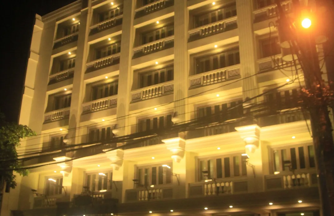 Herald Suites Polaris-1