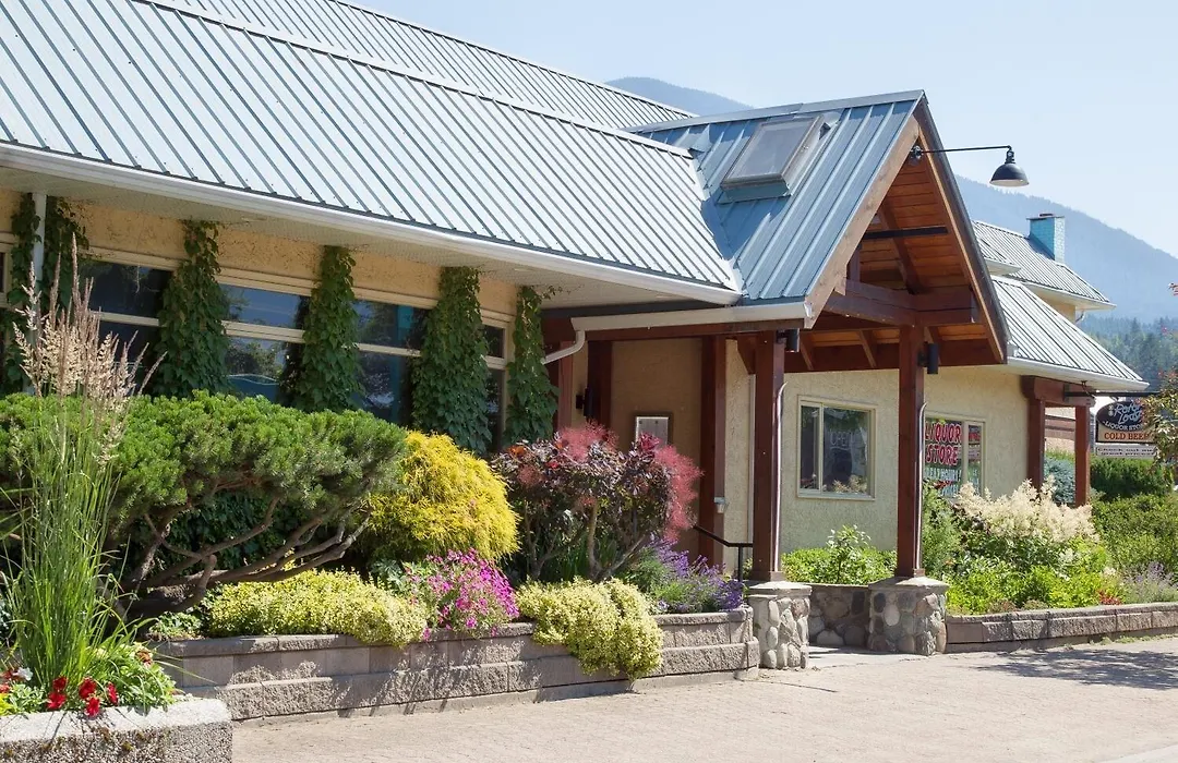 The Lodge At Arrow Lakes-1