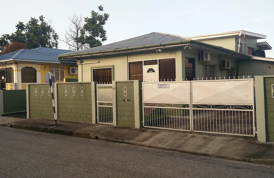 Woodbrook On The Avenue-1