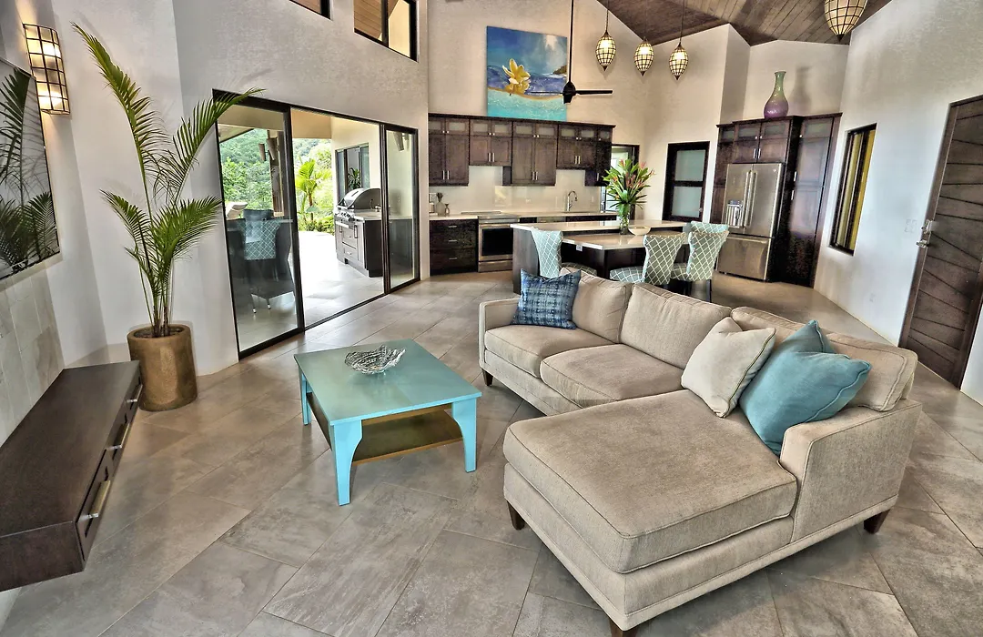 Golden Pineapple Villas-Adults Only-1