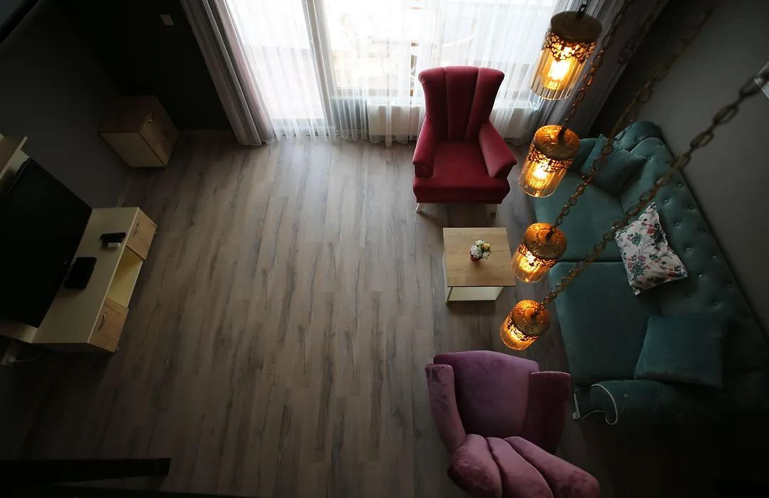 Artist Rooms Suites-1