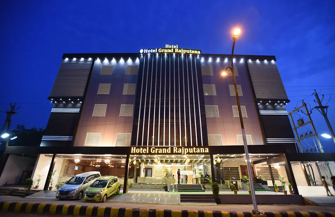 Hotel Grand Rajputana-1