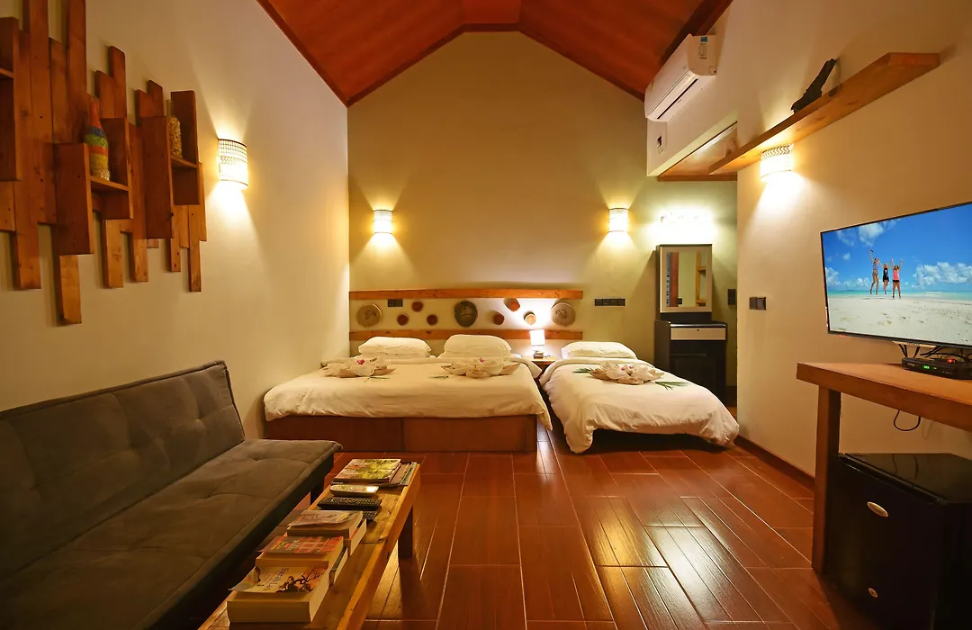 Beach Villa Ukulhas-1