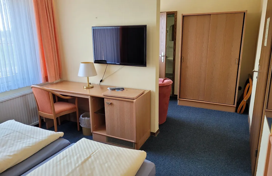 Ems-Hotel-1