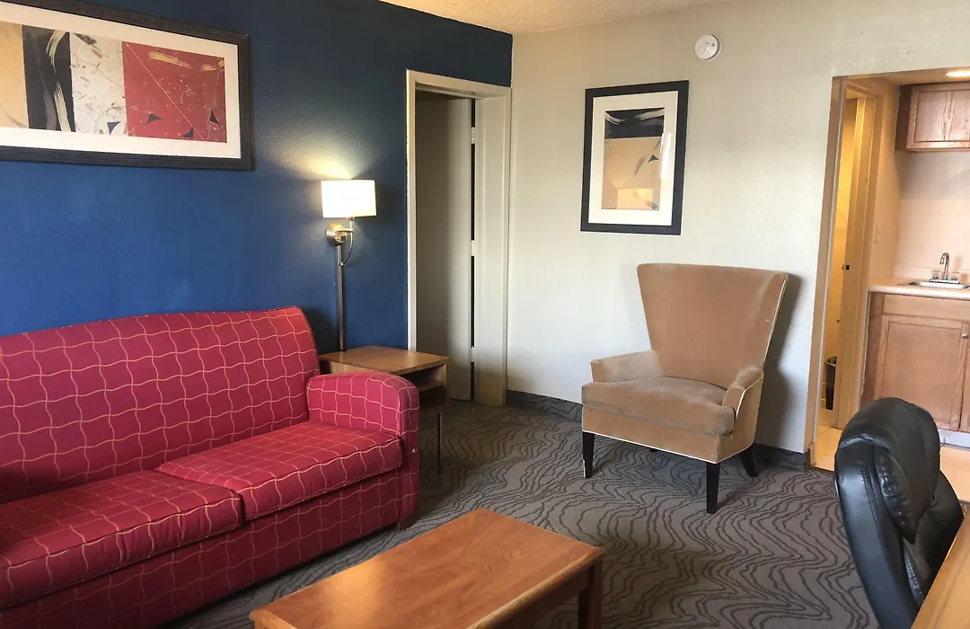 Americas Best Value Inn And Suites-1