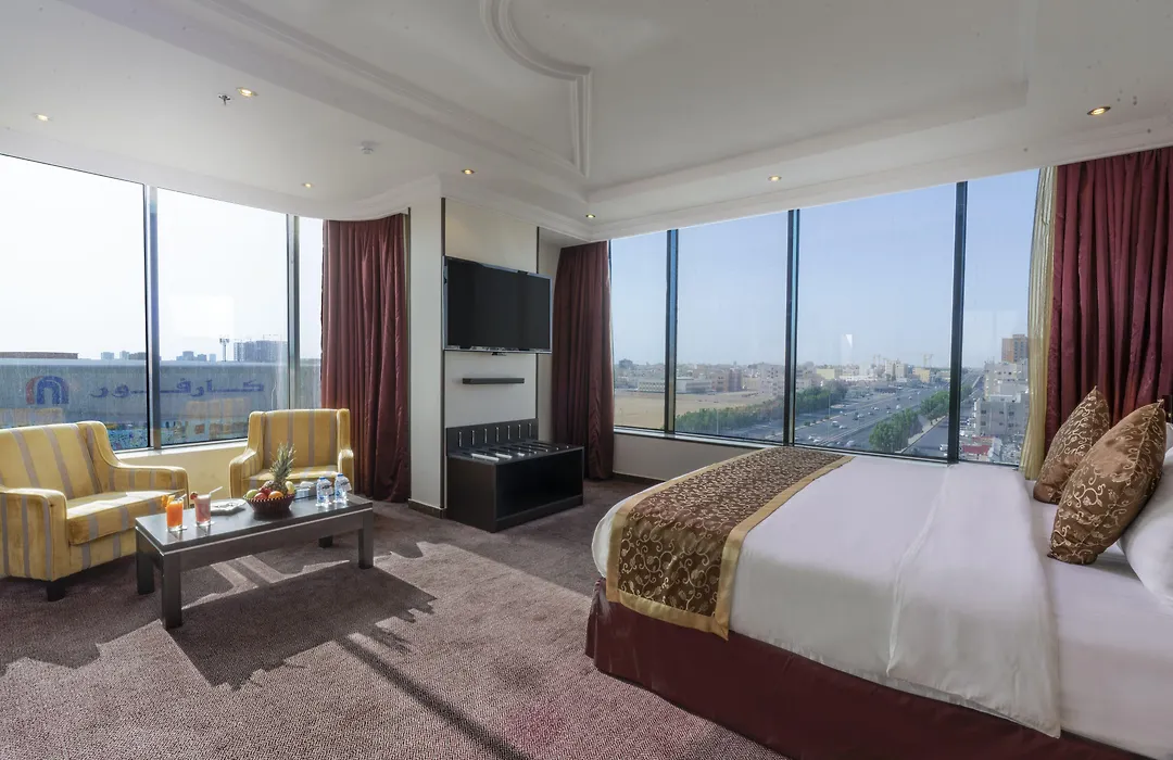 Platinium Seventy Serviced Apartments-1