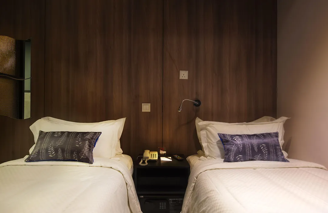 Hotel Twenty 8B-1