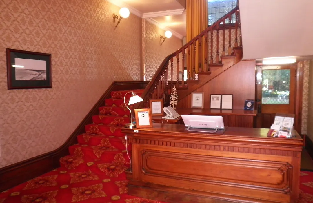 Princes Lodge Motel-1