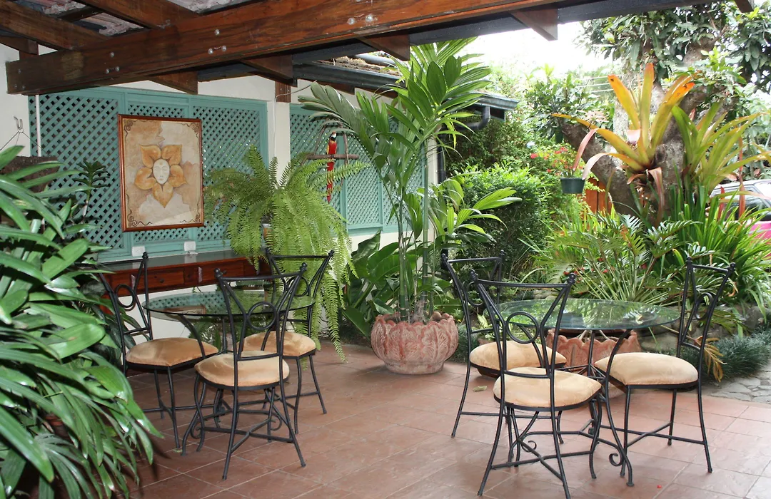 Tierra Magica B&B&Art Studio-1