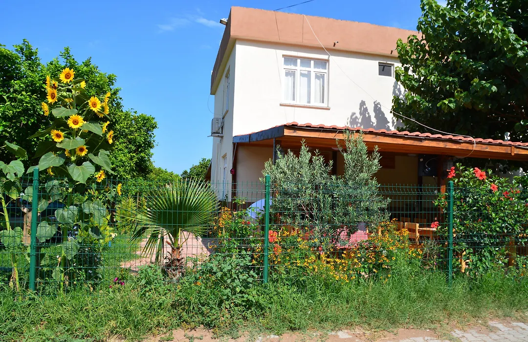 Lemon Garden Lodge-1