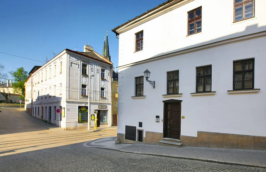 Royal Pension-1