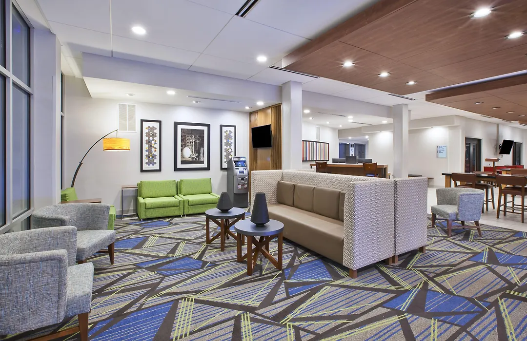 Holiday Inn Express - Auburn Hills South By Ihg-1