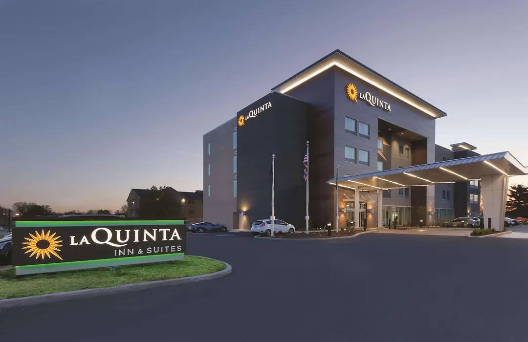 La Quinta By Wyndham Terre Haute-1