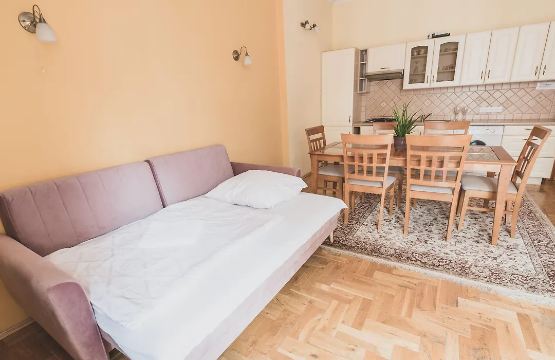 Cybulskiego Guest Rooms-1