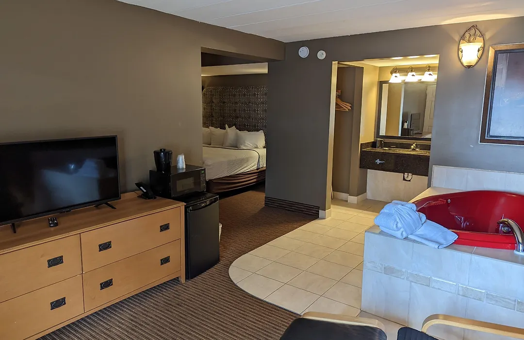 Days Inn By Wyndham Birch Run-1