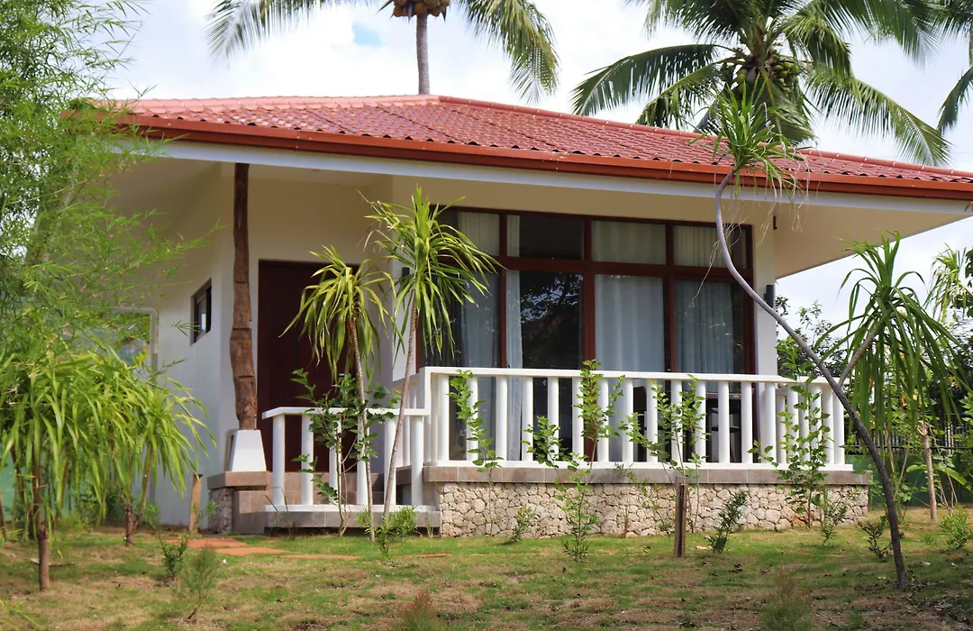 Island View Beachfront Resort-1
