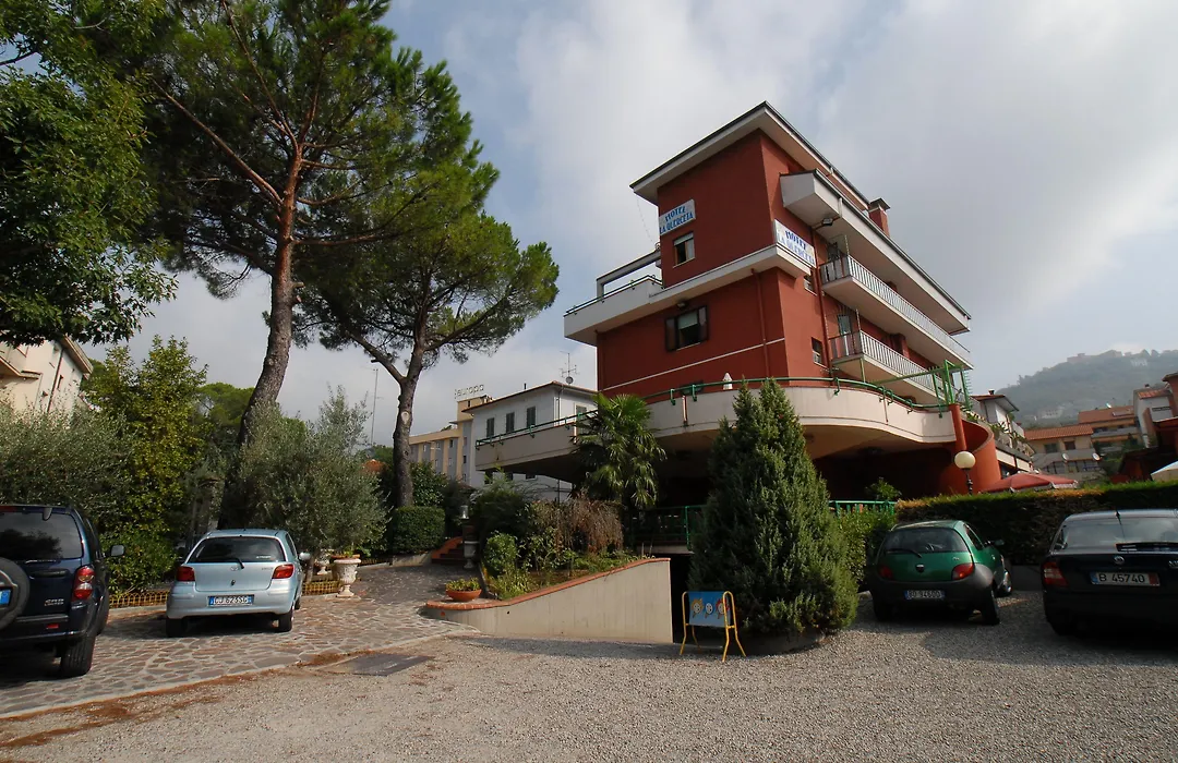 Hotel La Querceta-1