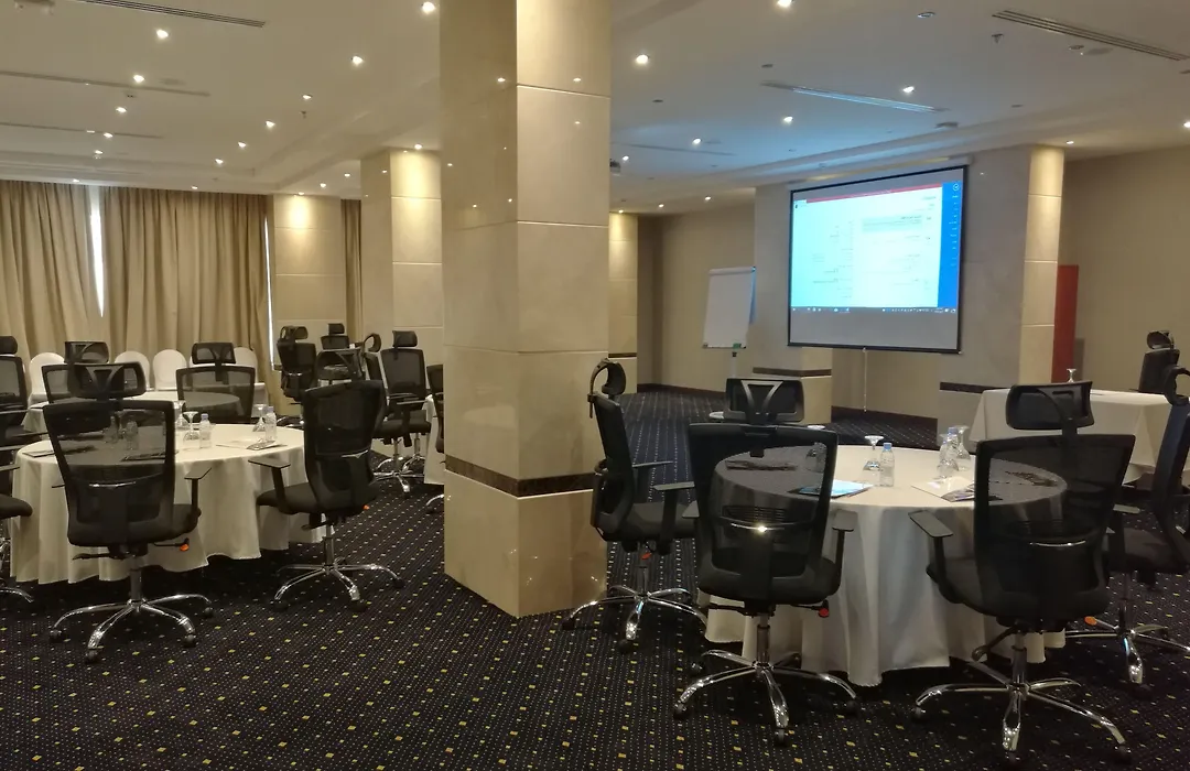 Naviti Warwick Al Khobar-1