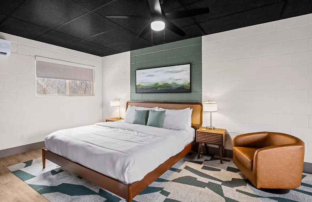 Arka Motel-1