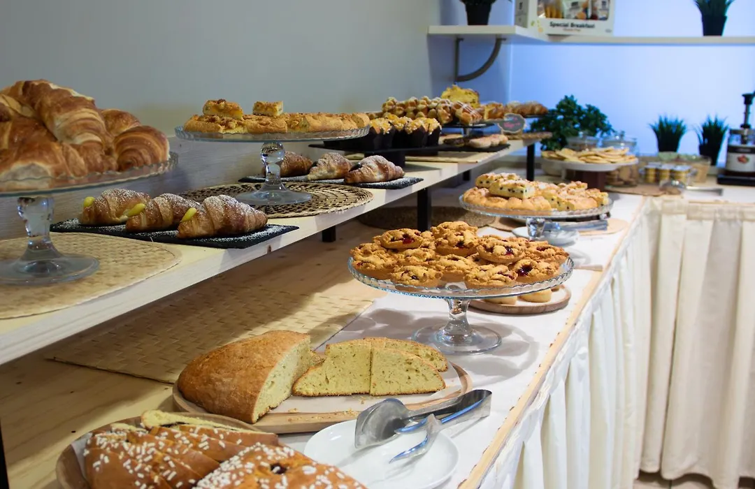 Hotel Fiamma & Spa Cesenatico-1