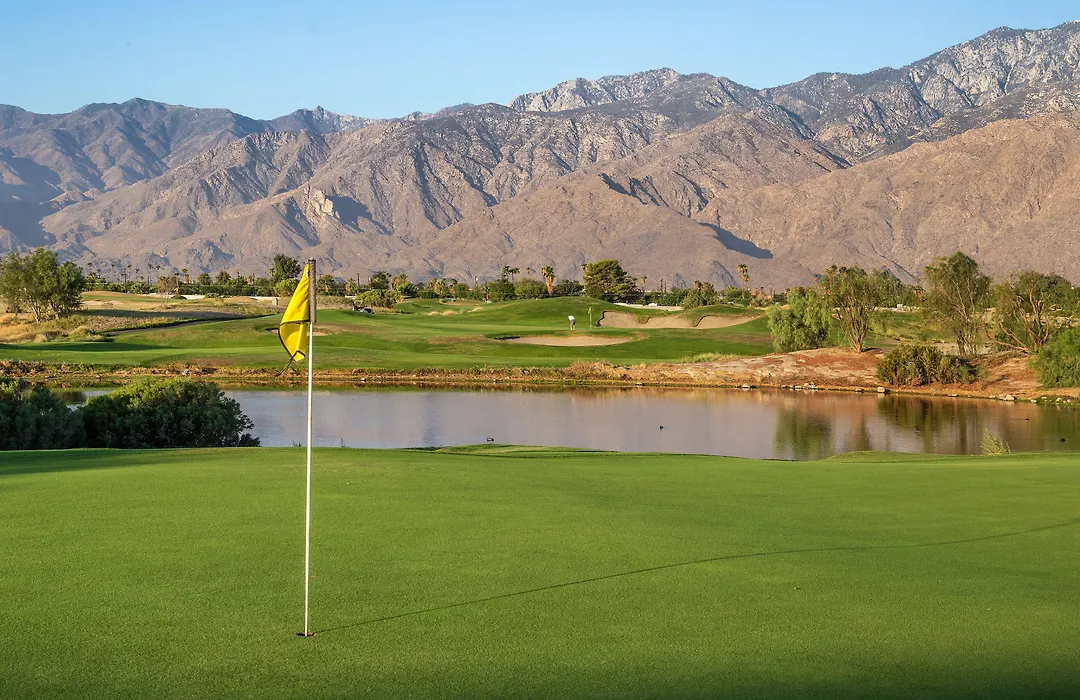 Worldmark Cathedral City-1