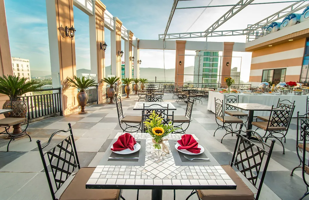 Ngoc Lan Hotel Da Nang-1