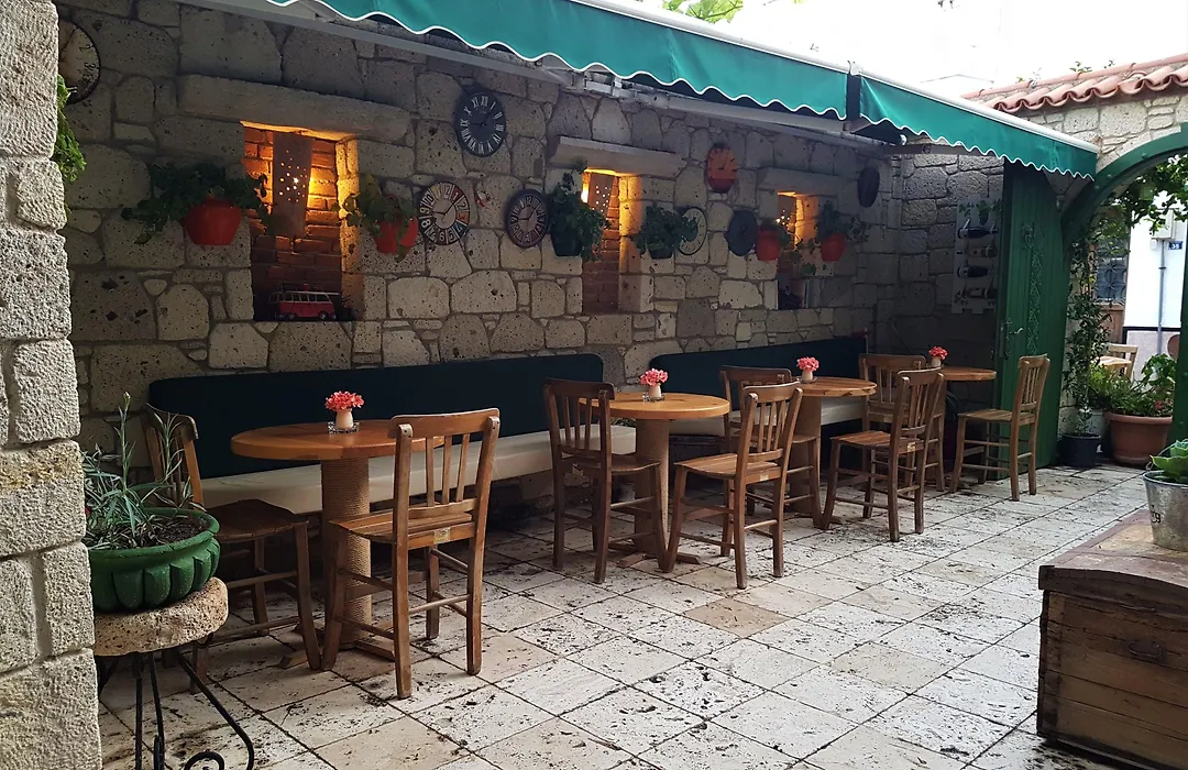 Apaz Alaçatı Hotel-1