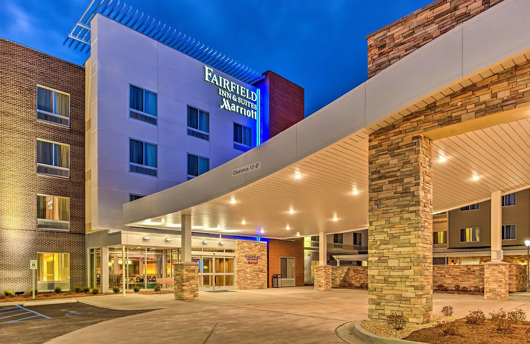 Fairfield Inn & Suites By Marriott St. Louis Westport-1