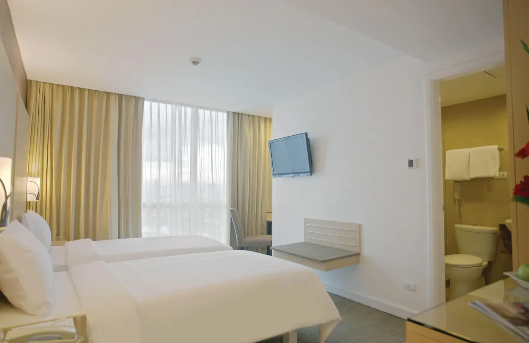 St Giles Hotel Makati-1
