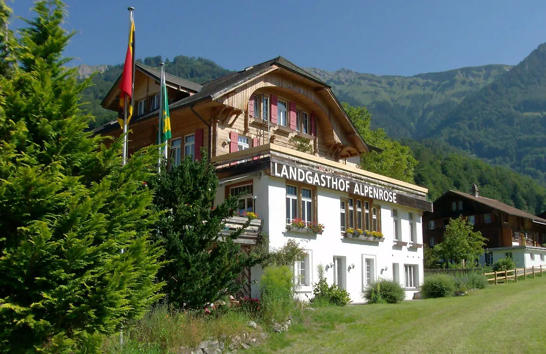 Hotel Alpenrose Beim Ballenberg-1