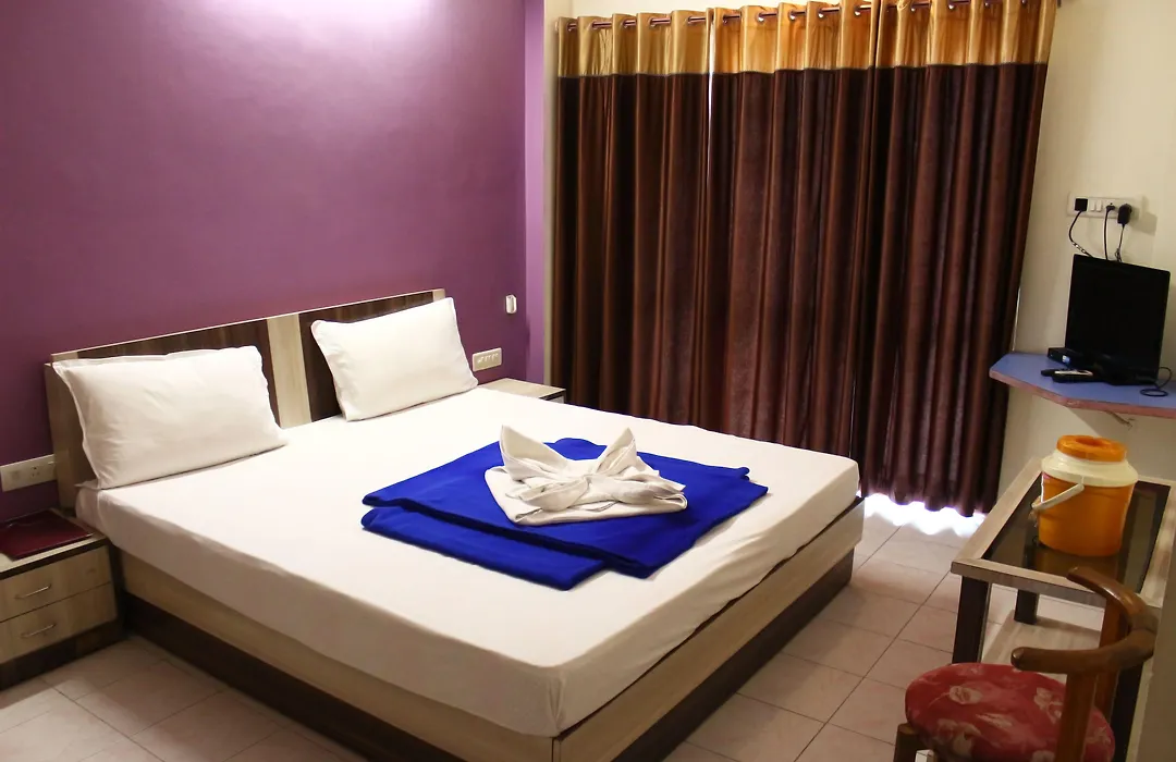 Hotel Krishna Park Resort-1