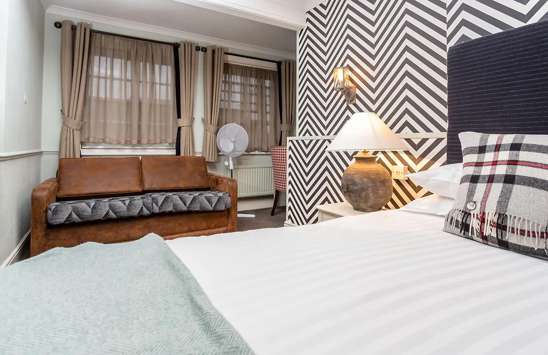 White Hart, Newmarket By Marston'S Inns-1