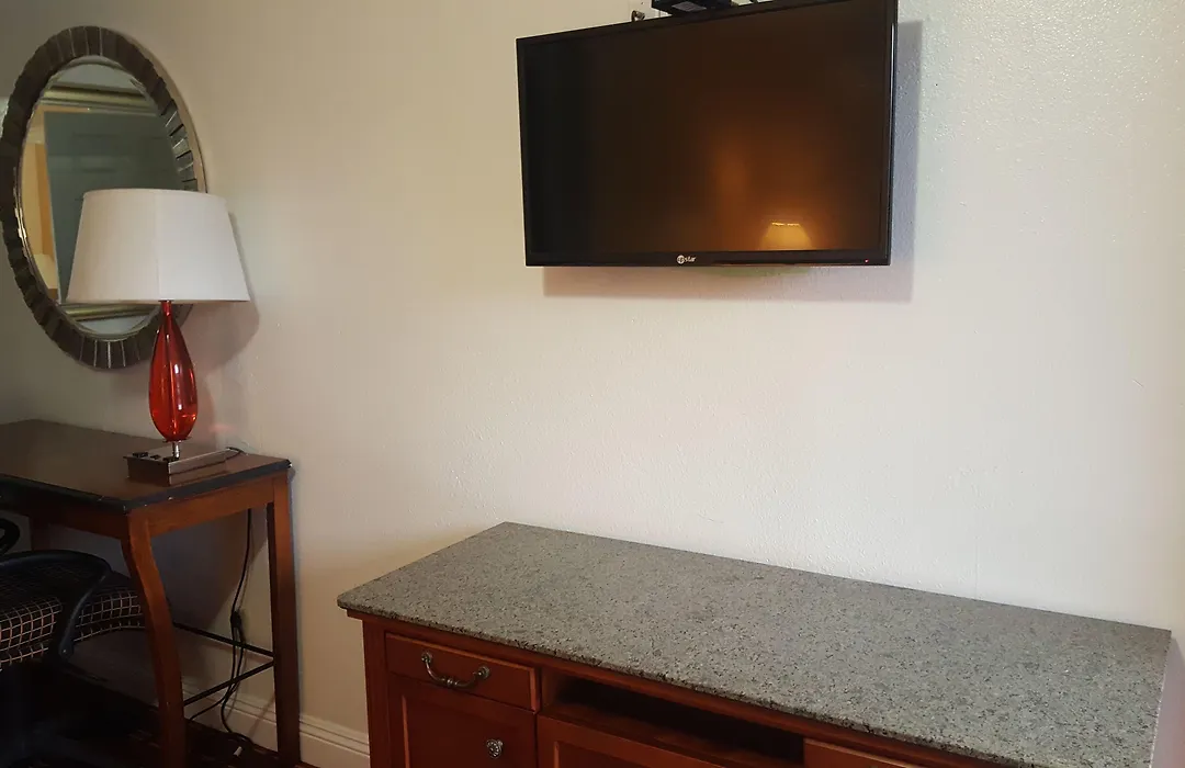 Flamingo Inn Long Beach-1