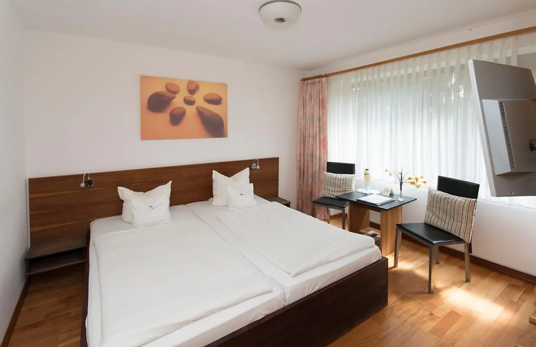 Hotel Am Wasserturm-1