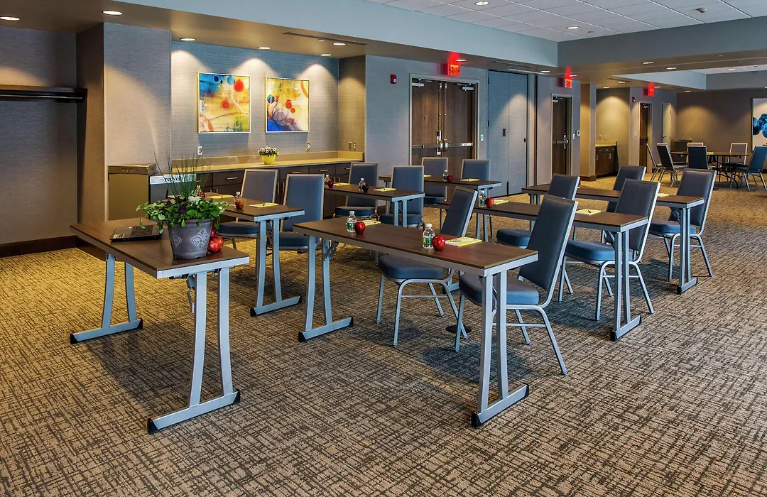 Hampton Inn & Suites/Foxborough/Mansfield-1