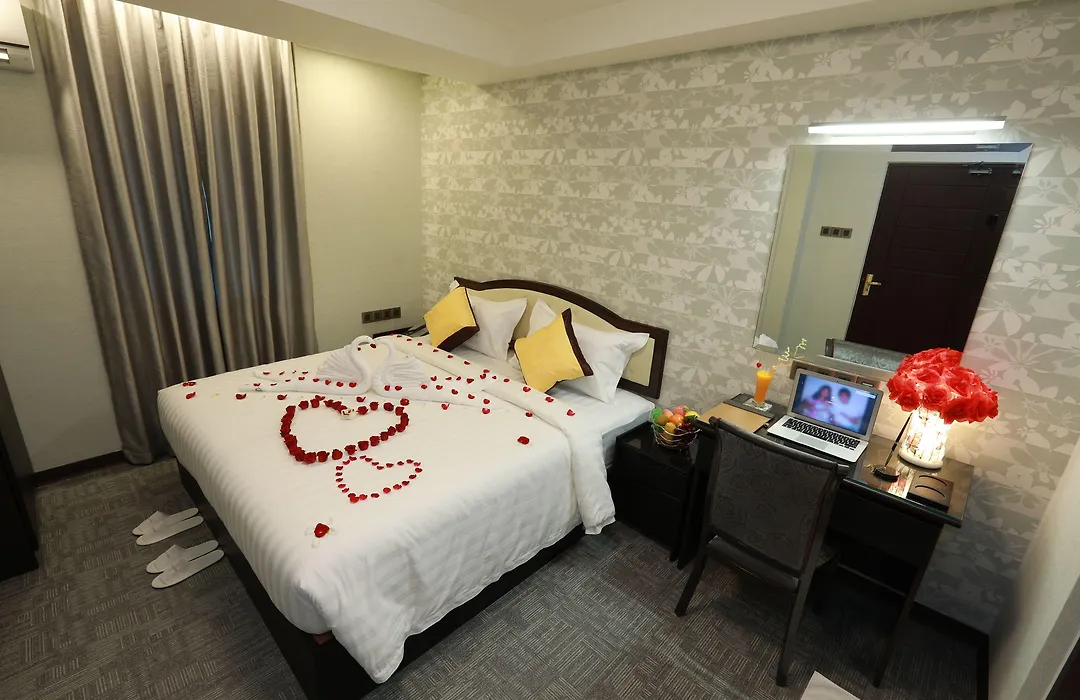 Rose Palace Hotel-1