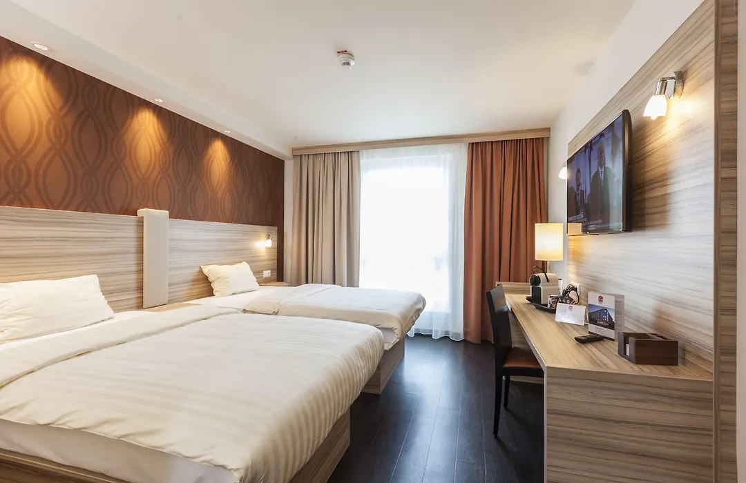 Staycity Aparthotels Heidelberg-1