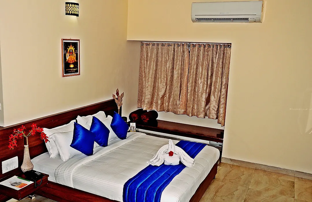 Hotel Mookambika Palace-1