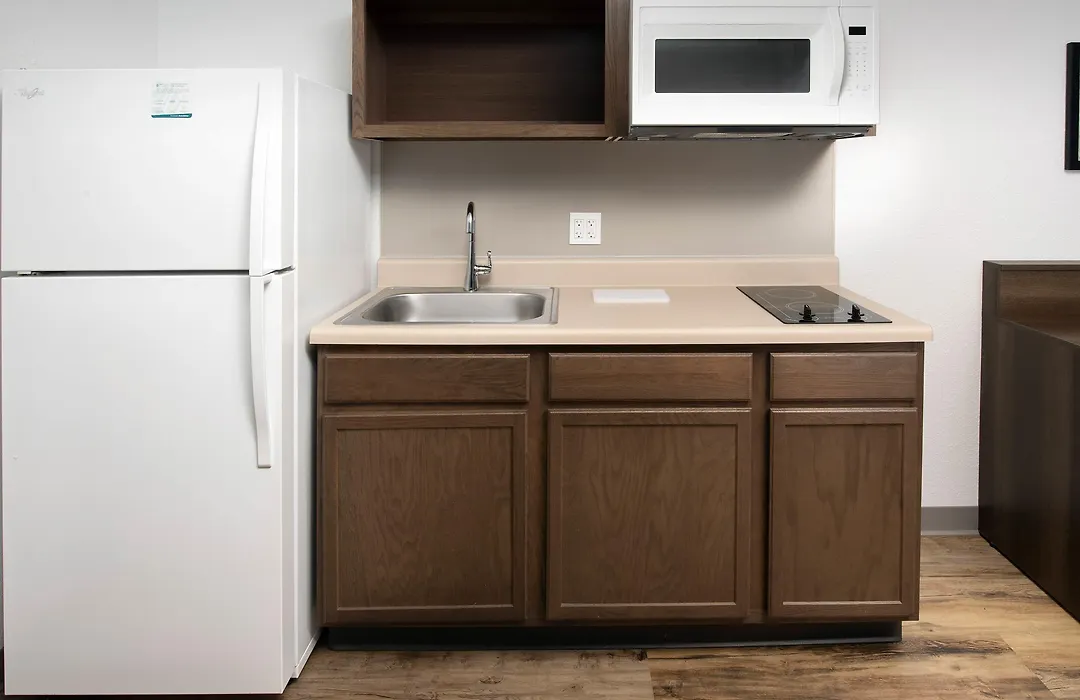 Extended Stay America Select Suites - Deerfield Beach-1