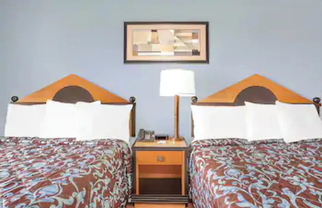 Belmont Inn-1