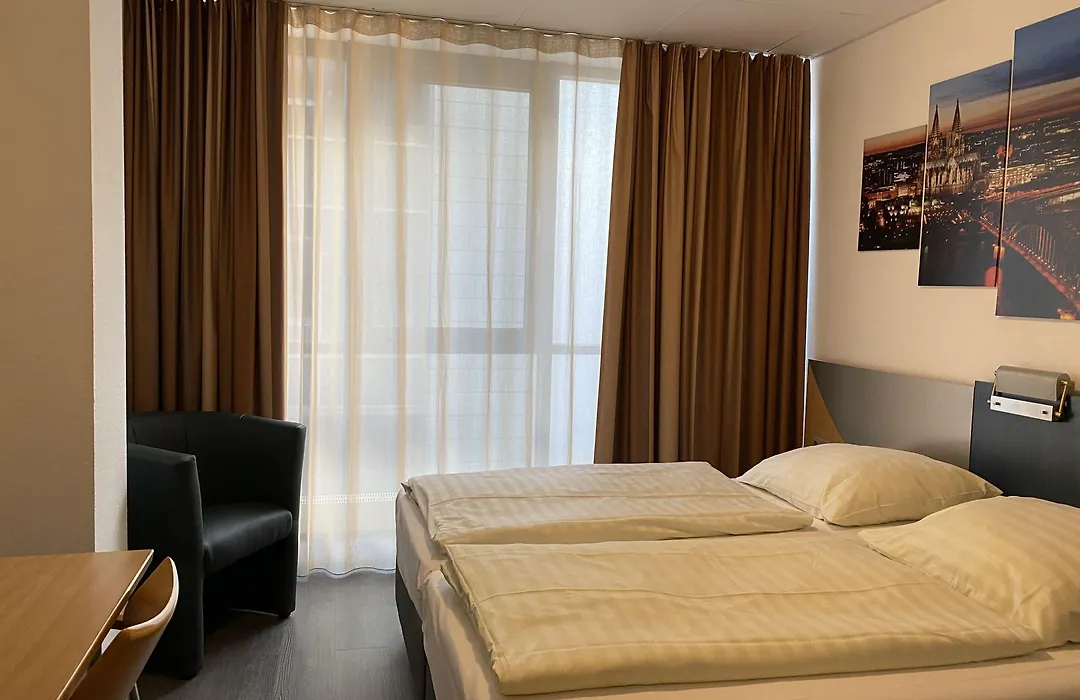Opera Hotel Koeln-1