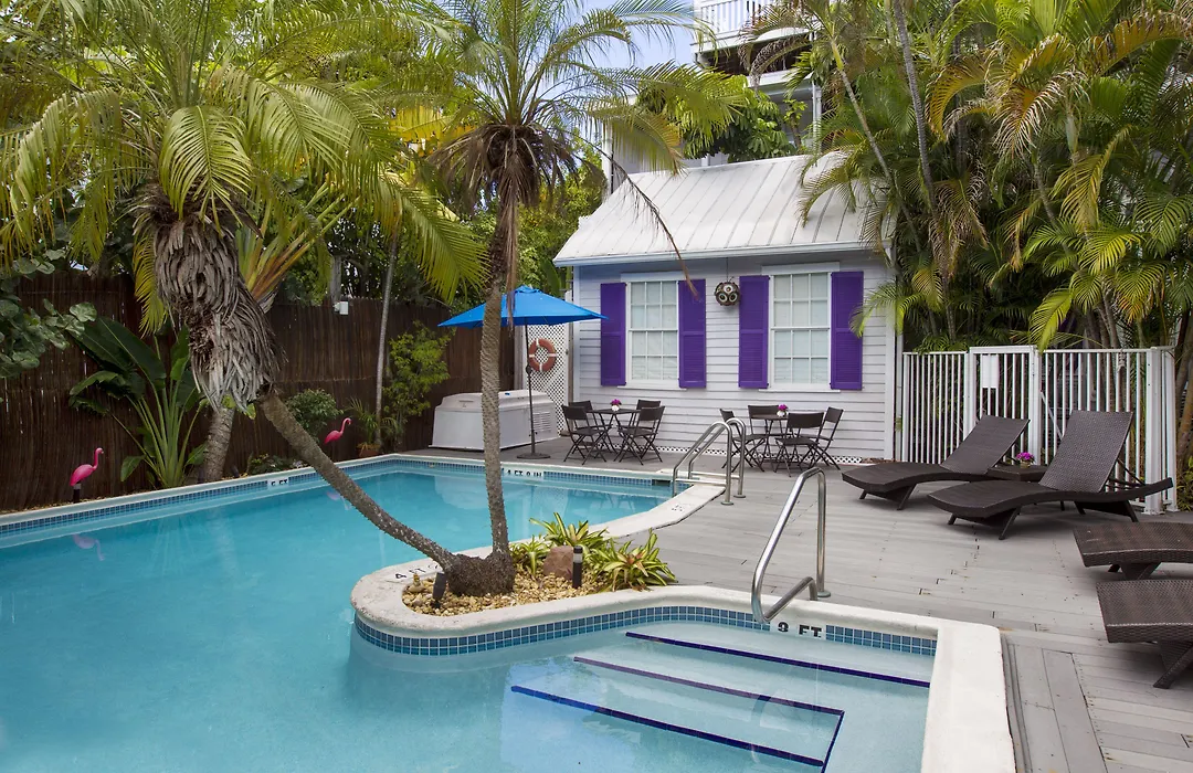 Marreros Guest Mansion - Adult Only-1