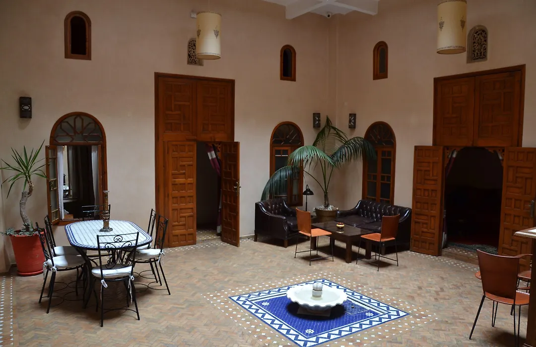 Riad Amaris-1