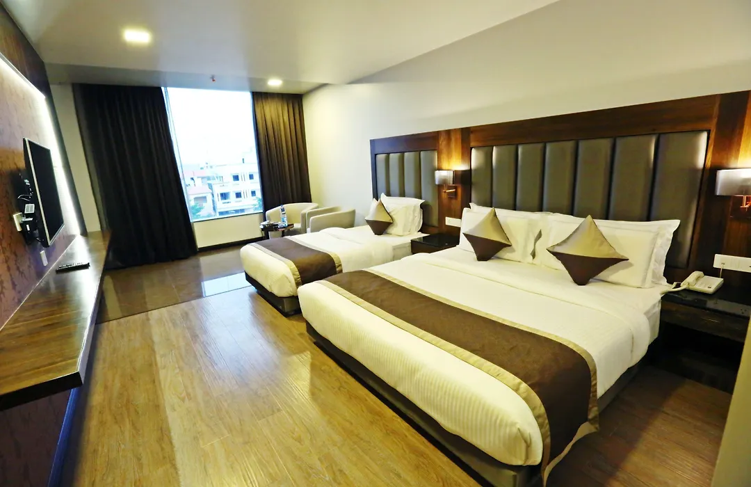 Hotel Ivy-1