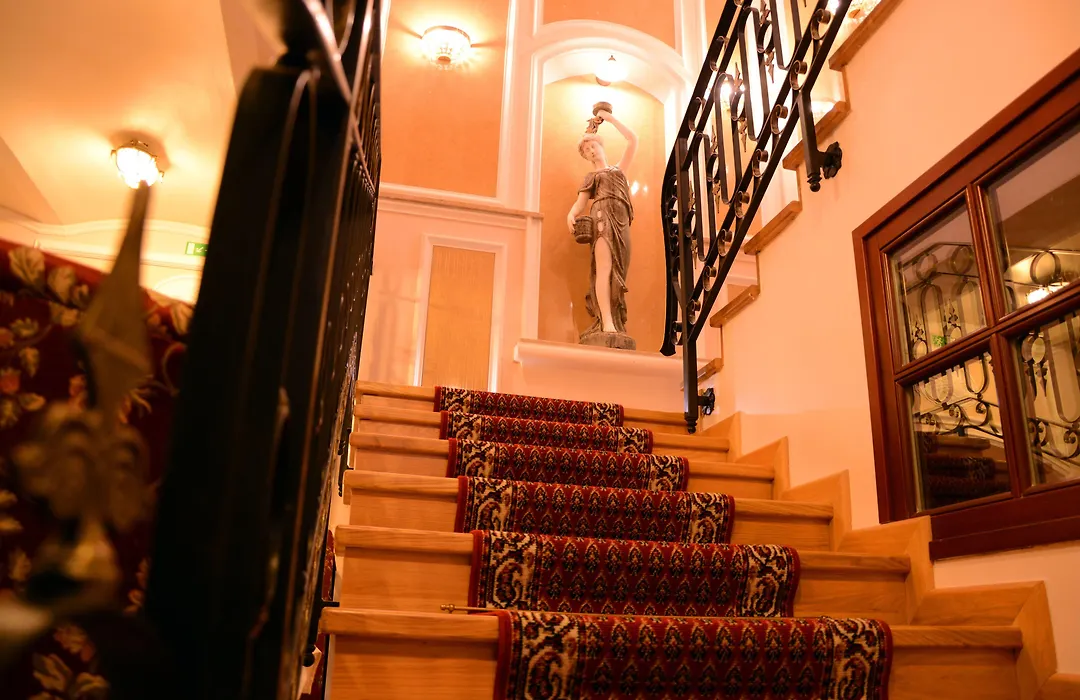 Arbia Dorka Heritage Palace-1