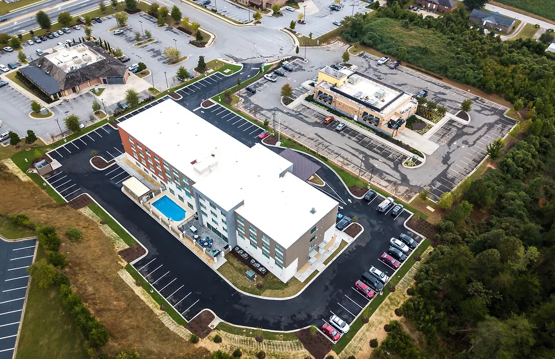 Holiday Inn Express & Suites Gainesville - Lake Lanier Area By Ihg-1