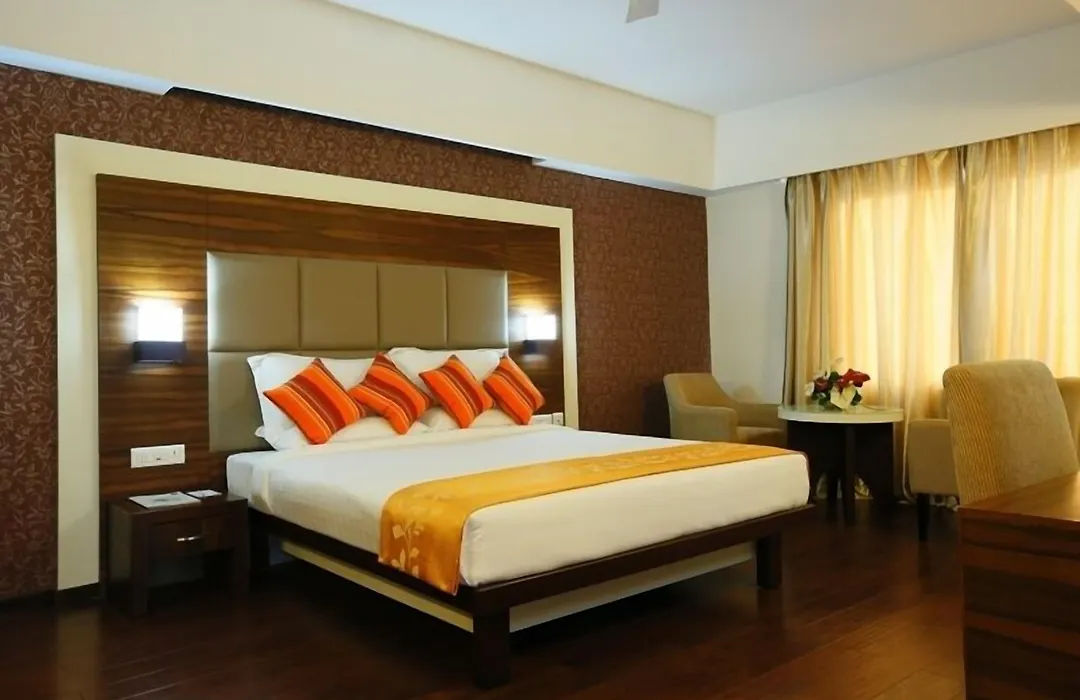 Hotel Moonlit Regency-1